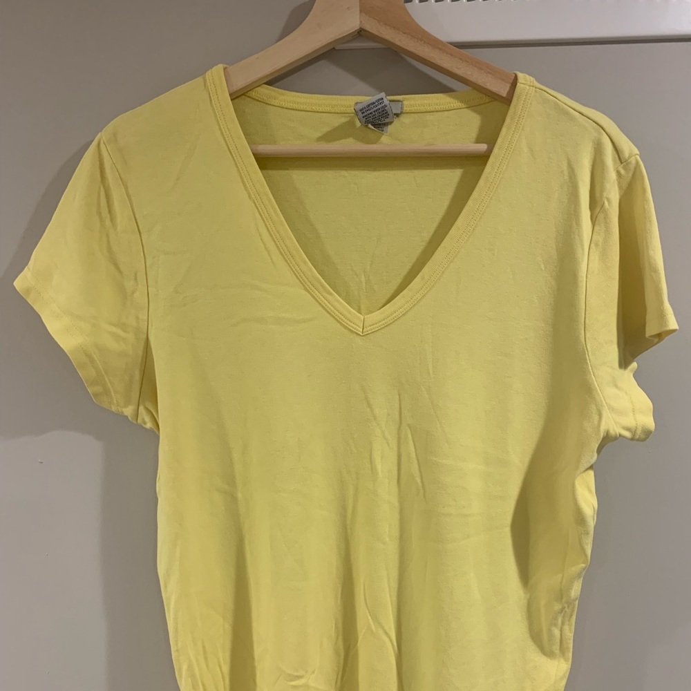Old Navy V-Neck XL